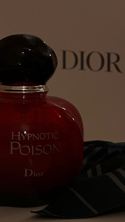 #fashion #aesthetic #dior #diorbeauty #hypnoticpoison #perfume Dior Poison Perfume Aesthetic, Poison Perfume For Women, Hypnotic Poison Dior Aesthetic, Dior Poison Perfume, Perfumes Aesthetic, Hypnotic Poison Dior, Poison Perfume, Aesthetic Dior, Aesthetic Perfume