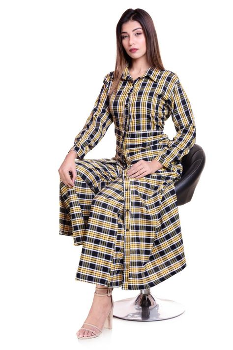 Woolen checked style plazo kirti Woolen Kurti Neck Design, Woollen Cord Set, Woolen Kurti Design, Check Suit Designs For Women, Woolen Cord Set Women, Winter Suit Designs Indian Style Neck, Woollen Suit Designs Winter, Woolen Kurta Designs Women, Woollen Suits Design