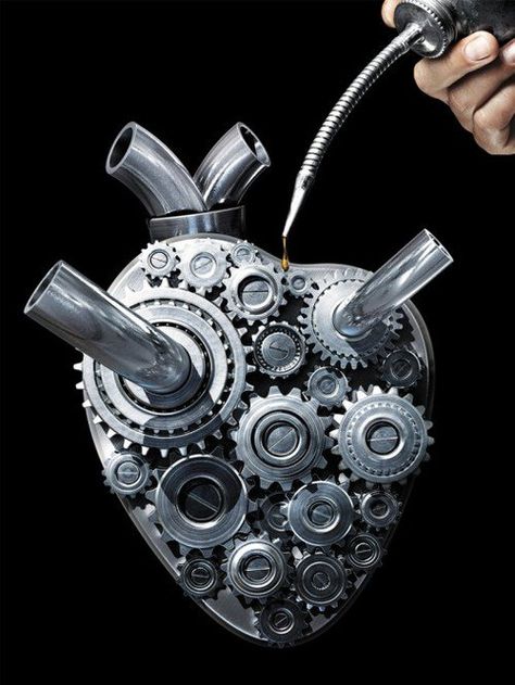 Hot rod heart :) Seagulls Flying, Steampunk Heart, Geniale Tattoos, Tin Man, Aesthetic Background, Anatomical Heart, Human Heart, Steampunk Art, Anatomy Art