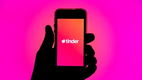 Dating app Tinder will roll out ID verification as part of their ongoing measure to improve safety on the app. Tinder Messages, Tinder Account, Tinder App, Tinder Dating, Sms Message, Single People, Personal Assistant, Background Check, Travel App