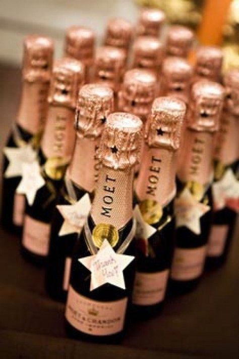 Rose gold champagne wedding favors Champagne Wedding Favors, Mini Champagne Bottles, New Years Wedding, New Years Eve Weddings, Nye Wedding, Mini Champagne, Wedding Money, Wedding Etiquette, Champagne Bottles