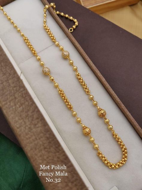 Long Gold Chain Designs For Women, Fancy Gold Chain For Women, Bridal Necklace Designs, Neck Pieces Jewelry, Antique Necklaces Design, Fancy Jewelry Necklace, Modern Gold Jewelry, Pretty Jewelry Necklaces, Gold Jewelry Simple Necklace