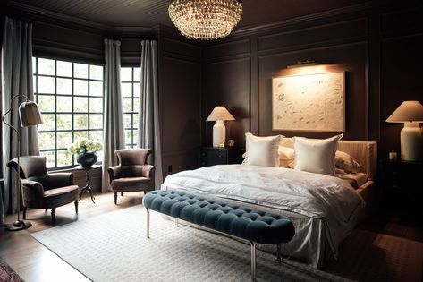 Discover expert tips on how to style a bedroom with our comprehensive guide. Create a cozy, inviting space with the right decor, furniture, and accessories. Colonial Kitchen, Dining Rug, Modern Colonial, Moody Bedroom, Dark Bedroom, Chris Loves Julia, Mudroom Design, Romantic Bedroom, Rug Size Guide