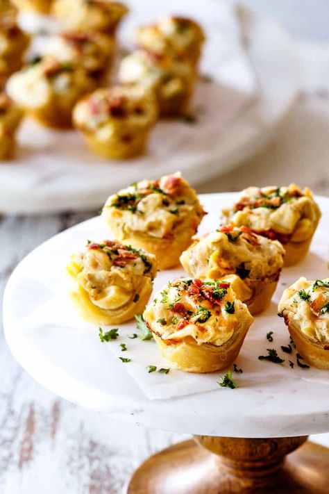 Xmas Appetizers, Christmas Party Appetizers, Christmas Keto, Phyllo Cups, Marble Pedestal, Christmas Appetizers Party, Artichoke Recipes, Preschool Winter, Recipes Dessert Easy