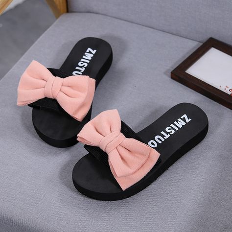 Flower Slippers, Pink Slippers, Fashion Slippers, Summer Slippers, Beach Flip Flops, Girly Shoes, Flip Flop Slippers, Flip Flop Shoes, Soft Grunge