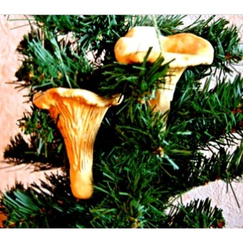 Ceramic golden chanterelle. Mushroom Christmas Decoration Golden Chanterelle, Christmas Mushroom, Beautiful Mushrooms, Mushroom Christmas, Handmade With Love, Ceramic Ornaments, Christmas Decoration, Handmade Ceramics, Christmas Tree Decorations