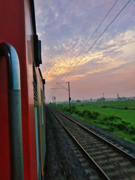 Train Journey Instagram Story, Train Pictures Instagram, Saraswati Photo, Window Photography, Alpona Design, New Images Hd, Beautiful Scenery Photography, Boys Dp, Indian Railways