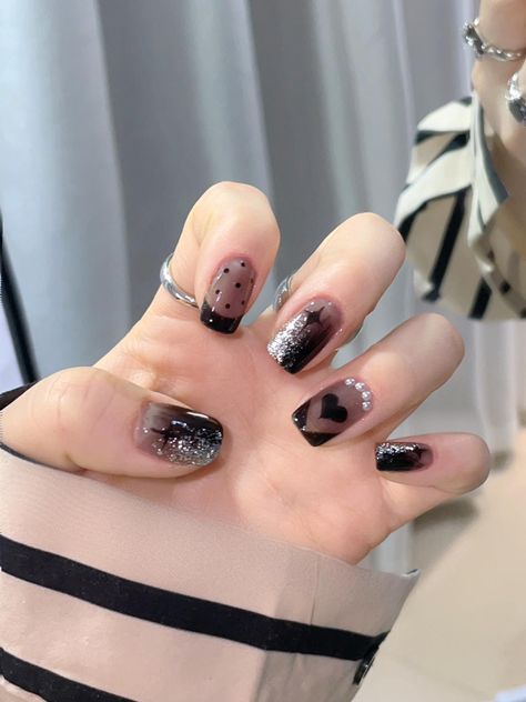 Black Translucent Nails, Translucent Black Nails, Spicy Nails, Translucent Nails, Fashion Nail Art, Black Manicure, Sweet And Spicy, Nails Nailart, Nail Manicure