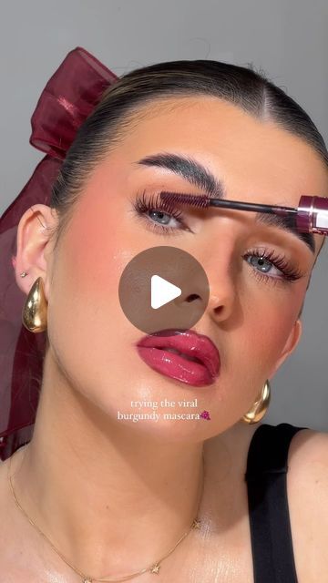 erin rose on Instagram: "trying the viral @maybelline sky high burgundy mascara🍇  #mascara#longlashes#viralmakeup#burgundy#maybellineskyhigh#makeupvideos" Burgundy Mascara Blue Eyes, Burgundy Mascara, Burgundy Makeup Look, Maybelline Sky High, Erin Rose, Common Makeup Mistakes, Burgundy Makeup, Blue Mascara, Makeup Secret