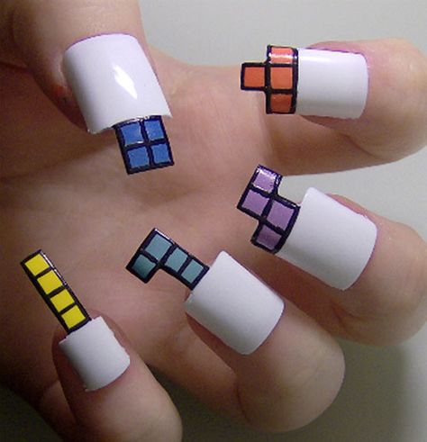 Old School Video Game Inspires New Age Art Fantastic Nails, Bad Nails, Crazy Nail Designs, Crazy Nail Art, Crazy Nails, Simple Nail Art Designs, Nail Swag, Pretty Nail Art, Unique Nails