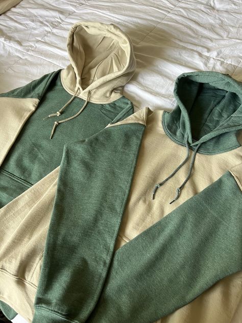 These pullovers combine comfort and style with a Kangaroo pocket hoodie design. And here's the best part: when you purchase one of our Matching Colorblock Hoodies, you're actually getting two hoodies for the price of one! This is the perfect gift for two. ✅ FEATURES: ➢ Easy care  ➢ Comfortable & Durable ➢ Kangaroo Pocket Design ➢ Choose unique color combinations. ✅  SPECIFICATIONS:  ➢ Item Type: Hoodie ➢ Material: High-Quality Hoodies ➢ Color Choice: Customizable Color Options ✅ SIZE:  Small - 5XL  ✅ DISCLAIMER:  I am a one-woman show so please understand my 2-3 week shipping time frame. Please order with a flexible timeline in mind as I cannot guarantee that I can meet your deadline. 💚 Thank You for Choosing MonRayDesigns 💚 Cute Matching Hoodies, Hoodies Green, Matching Stuff, Green Hoodie Men, Color Block Hoodie, Colorblock Hoodie, Patchwork Hoodie, Layered Hoodie, Couple Fits