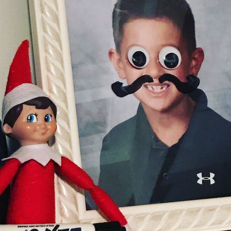 Elf On The Shelf Googly Eyes, Elf On Shelf, Googly Eyes, On The Shelf, Elf On The Shelf, Round Sunglasses, Elf