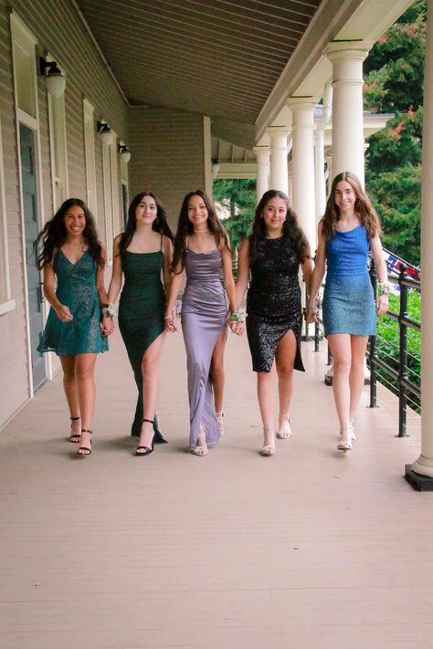 Grade 8 Grad Pictures, Grade 8 Grad Photo Ideas, 8th Grade Grad Dress, Grade Eight Grad Dresses, 8th Grade Promotion Pictures, Grade 6 Graduation Dresses, Hoco Poses Best Friends Group, Homecoming Poses With Friends Group, Gr 8 Grad Dresses