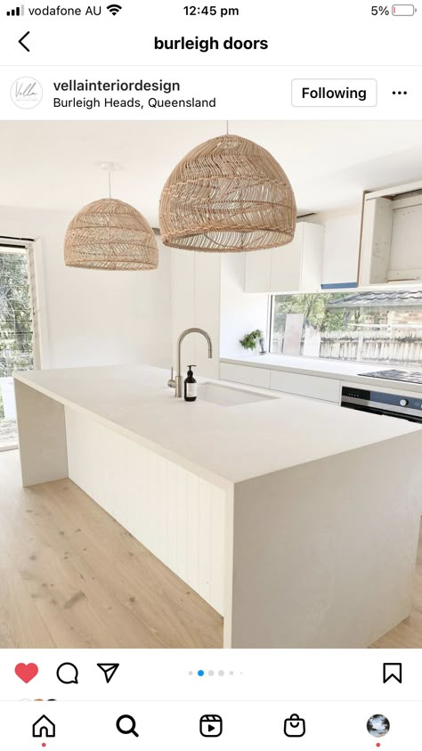 Beige Benchtop, Beige Kitchen Benchtop, Modern Scandi Kitchen, Modern Coastal Kitchen, White Kitchen Inspiration, Kitchen Renovation Inspiration, Scandi Kitchen, Coastal Kitchen Design, Kitchen Layout Plans