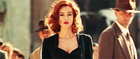 via GIFER Malena Monica, Malena Monica Bellucci, Sofia Loren, Art Of Seduction, Monica Bellucci, Woman Crush, Newest Trends, Redheads, Business Women