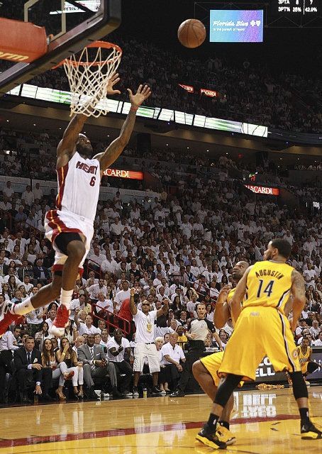 LeBron makes an alley oop dunk from a pass from Norris Cole 6/3/2013!!! Alley Oop Basketball, Alley Oop, Lebron James, Basketball Court, Basketball, Collage, Sports, Pins, Quick Saves