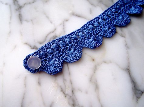 scalloped bracelet Anklet Pattern, Crochet Anklet, Crocheted Bracelets, Bracelets Crochet, Feminine Bracelet, Crochet Bracelets, Crochet Bracelet Pattern, Crochet Jewlery, Stitch Bracelet