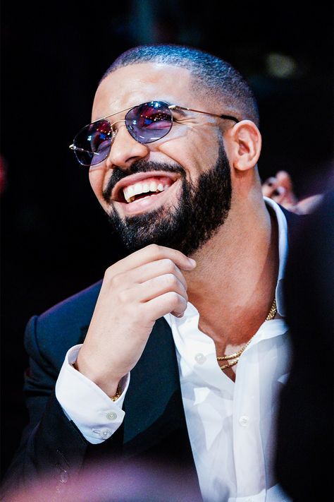 Bruno Mars, Drake, and More of the Most Stylish Men in Music Right Now Drake Rapper, Drake Clothing, Drake Photos, Drake Drizzy, Rap Us, Drake Graham, Aubrey Drake, Odell Beckham Jr, Grooming Tips