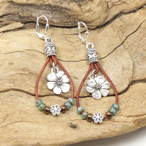 Floral Design Oval Silver Alloy Earrings Anting Manik, Cottage Grove, Dangle Earrings Boho, Cord Jewelry, Boho Leather, Earrings Flower, Styl Boho, Floral Jewellery, Bead Leather