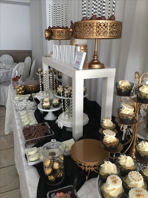 Black And Gold Dessert Bar, Black White And Gold Sweet 16, Black And Gold Desert Bar, White Black And Gold Birthday Decor, Black Gold And White Birthday Decoration, Gold And Black Candy Table, Black And Gold Treat Table, Wedding Sweets Bar, Umrah Party