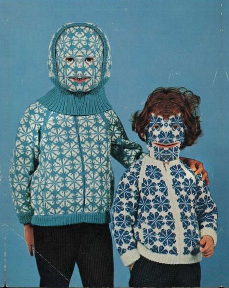 Ski Trends, Funny Christmas Pictures, Vintage Knitwear, Yarn For Sale, Funny Illustration, The Embrace, Vintage Ski, Handmade Scarves, Fun Hobbies