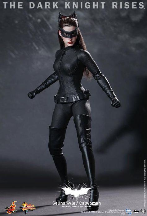 Catwoman Figure Dark Knight Rises Catwoman, Catwoman Costume, Anne Hathaway Catwoman, Catwoman Selina Kyle, Catwoman Cosplay, Dark Knight Rises, Selina Kyle, The Dark Knight Rises, Batman The Dark Knight