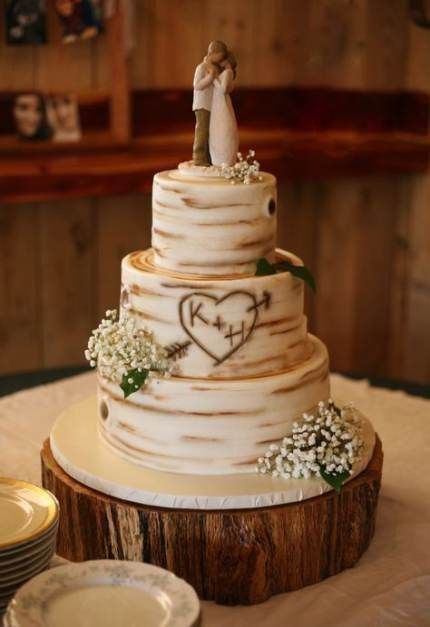 Wedding Cakes Country, Country Wedding Cake, Theme Tree, Colorful Wedding Cakes, Birch Wedding, Rock Cake, Big Wedding Cakes, Country Wedding Cakes, Future Planning