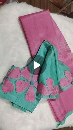 Latest Patch Work Blouses, Basic Aari Work Blouse Design, Simple Blouse Design For Normal Saree, Normal Blouse Designs Back Neck, Patch Work Blouse Designs Latest, Blouse Patch Work Designs, Kodi Design Aari Work, Artist Attire, Fancy Saree Blouse Designs Latest