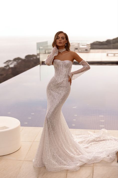 Karoza Bridal, Mermaid Sweetheart Dress, Wedding Dress Off The Shoulder, Princess Style Wedding Dresses, Off The Shoulder Wedding Dress, Shoulder Wedding Dress, Wedding Dress Bustle, Top Wedding Dresses, Brides Wedding Dress