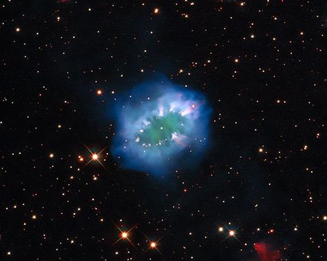 Planetary Nebula PN G054.2-03.4 [The Necklace Nebula] - This planetary nebula is located 15 000 light-years away from Earth in the small, dim constellation of Sagitta (The Arrow) (VLT) Necklace Nebula, Planetary Nebula, The Arrow, The Necklace, Light Year, Pretty Pictures, Astronomy, Constellations, Cosmos