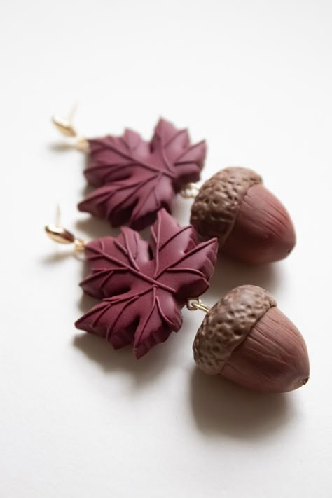 Fimo Leaf Earrings, Polymer Clay Acorn, Clay Acorn Earrings, Autumn Polymer Clay Ideas, Polymer Clay Fall Ideas, Autumn Clay Ideas, Thanksgiving Clay Earrings, Autumn Polymer Clay Earrings, Polymer Clay Fall Earrings