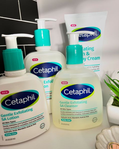 #gifted 🍃 Meet @cetaphil new Salicylic Acid line—designed to tackle breakouts without irritating sensitive skin. There are few brands so well regarded and as innovative as @cetaphil . 🍃 This gentle yet powerful formula exfoliates and unclogs pores, reducing blackheads and blemishes while keeping your skin calm and hydrated. Perfect for anyone looking for clearer, smoother skin that feels fresh and balanced. 🍃 Dermatologist-tested for sensitive skin, so you can fight acne without the harsh... Cetaphil Products, Best Face Wash, Face Care Routine, Mandelic Acid, Unclog Pores, Smoother Skin, Salicylic Acid, Face Care, Blackheads