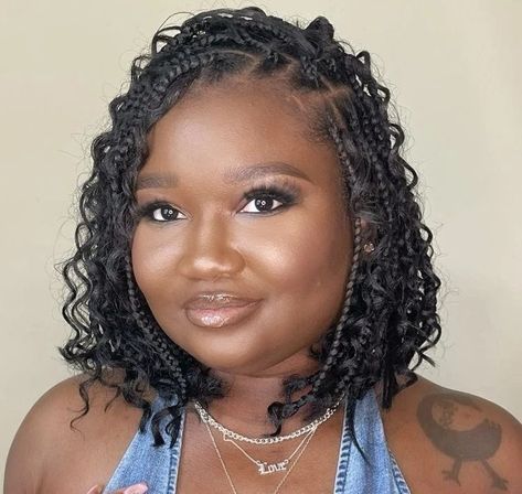 Top 20 Bob Crochet Braid Styles (2023 Trends) Box Bob Braids For Black Women, Bob Braid Styles Black Women, Braid Styles For Summer 2023, Braided Crotchet Hairstyles For Black Women, Crochet Braid Styles 2023, Braids In A Bob Style Black Women, Dreds Locs Black Women Crochet, Short Twistout Hairstyles, Goddess Knotless Box Braids Short