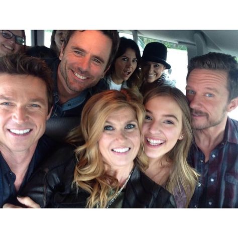 Eric Close, Nashville Cast, Charles Esten, Nashville Show, Nashville Tv Show, Lennon Stella, Connie Britton, Country Pop, New Country