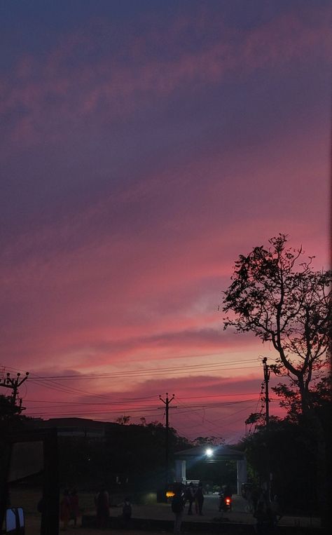 Pink Sky Photography, Pink Hour Sky, Pink Wallpaper Nature, Pink Hour, Birthday Captions Instagram, Birthday Captions, Pink Painting, Morning Sky, Wallpaper Nature