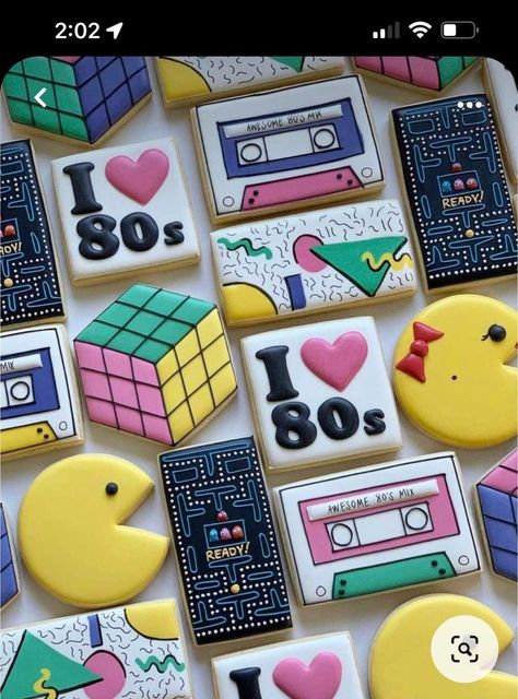 Sweet Sixteen Themes, 90s Party Ideas, 80s Birthday Parties, Flooding Cookies, Cookies Decoradas, Cookies Theme, 21st Birthday Cakes, 80s Theme, Fancy Cookies