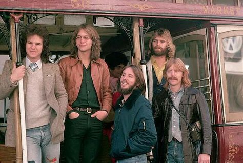 America Ventura Highway, America Band, Radio Play, Folk Rock, 70s Music, Cable Car, Editorial News, 1970s Fashion, Rock Legends