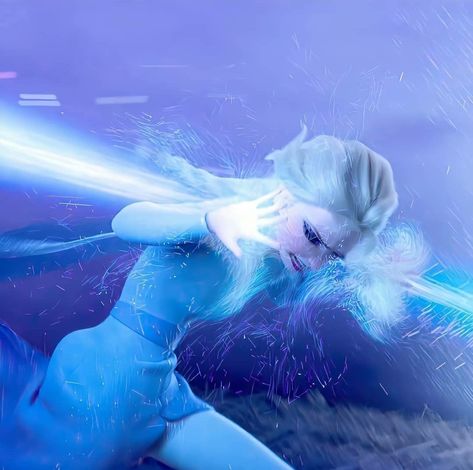 Elsa Powers, Water Has Memory, Wandavision Scarlet Witch, Frozen Love, Frozen Sisters, Frozen Wallpaper, Disney Princess Artwork, Disney Princess Elsa, Disney Icons