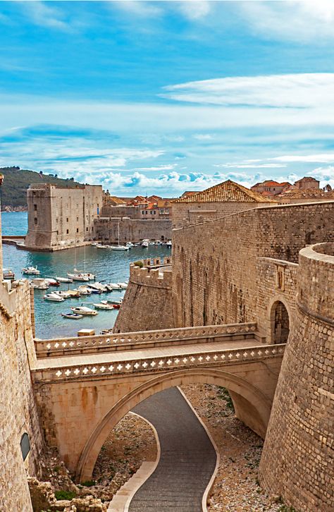 Old town and harbor of Dubrovnik Croatia Croatia Vacation, Dubrovnik Old Town, Visit Croatia, Voyage Europe, Croatia Travel, Dubrovnik Croatia, Zagreb, Beautiful Places To Travel, Dubrovnik