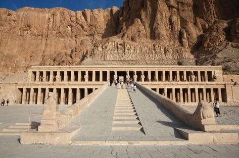 The Mortuary Temple of Hatshepsut in Egypt. (Photo by Reinhard Dirscherl/ullstein bild via Getty Images) Mortuary Temple Of Hatshepsut, Female Pharaoh, Temple Of Hatshepsut, Hatshepsut Temple, Ancient Egypt Pharaohs, Egyptian Queen, Valley Of The Kings, Famous Buildings, Architecture Drawing Art