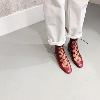 MICHEL VIVIEN . . @michelvivienparis @rachelcomey @rendezvoustorewomen Michel Vivien, Margaret Howell, Performance Artist, Birkenstock Boston Clog, Gucci Mules, French Design, Womens Oxfords, Shoes Women, Winter Boots