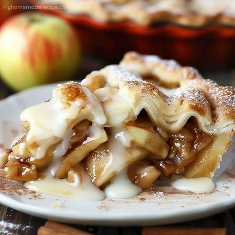 Easy Cinnamon Roll Apple Pie Recipe - My Home Made Recipe Cinnamon Roll Apple Pie Recipe, Cinnamon Roll Apple Pie, Apples And Cinnamon, Classic Apple Pie, Apple Pie Recipe, Tasty Dessert, Apple Filling, Easy Cinnamon, Apple Pie Recipes