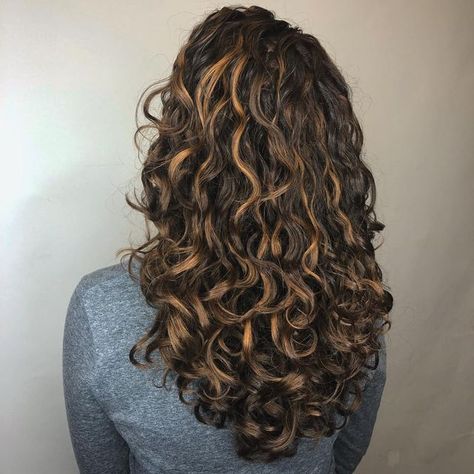 NJ Hair Curls Color Keratins on Instagram: "look at these lovely curls that were highlighted using the #pinturahighlights technique by our curly specialist Natalia! Pintura highlights are painted on with NO foils for even lifting and prevents damage while lightening! Toned with @mukhaircare_usa and styled with all @devacurl products! All *NEW* curly clients get a complimentary deep conditioning with their curly service!🌀 . . . . #curlyhairgirls #loveyourcurls #bridgewaternj #njhair #njcurlyhair Devacurl Products, Curly Highlights, Curly Hair Salon, Hair Foils, Dyed Curly Hair, Natural Curly Hair Cuts, Highlights Curly Hair, Hair Curls, Cute Curly Hairstyles