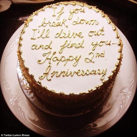 Great anniversary idea with our wedding song lyrics. Second Anniversary Cake, 3rd Anniversary Cake, Wedding Cake Quotes, Cake Quotes Funny, Marriage Anniversary Cake, White Buttercream Frosting, Golden Birthday Cakes, Cookie Deserts, Happy Anniversary Cakes