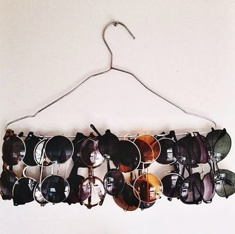 http://www.newtrendsclothing.com/category/sunglasses/ Perfect solution to a sunnies addiction. Diy Organizer, Ray Ban Sunglasses Sale, Sunglasses Online, Ray Ban Sunglasses, Get Organized, Good Ideas, Dandy, Spectacles, Oakley Sunglasses