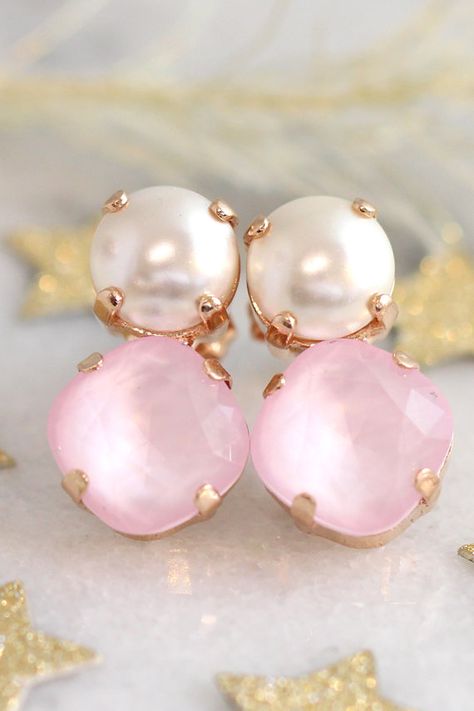 Pink Earrings Powder Pink Earrings Bridesmaids Pink   #bridalearrings #giftsforher #bridesmaidearrings #SWAROVSKIearrings #ETSYhandmade #Luxuryearrings #crystalearrings #crystalbridalearrings #weddingdayearrings #PetiteDelights Light Pink Earrings, Bridesmaids Pink, Handmade Wedding Jewellery, Pink Pearl Earrings, Bridal Earrings Studs, Bridesmaid Pearl Earrings, Bridesmaid Gifts Earrings, Pink Stud Earrings, Bridesmaid Earrings Gold