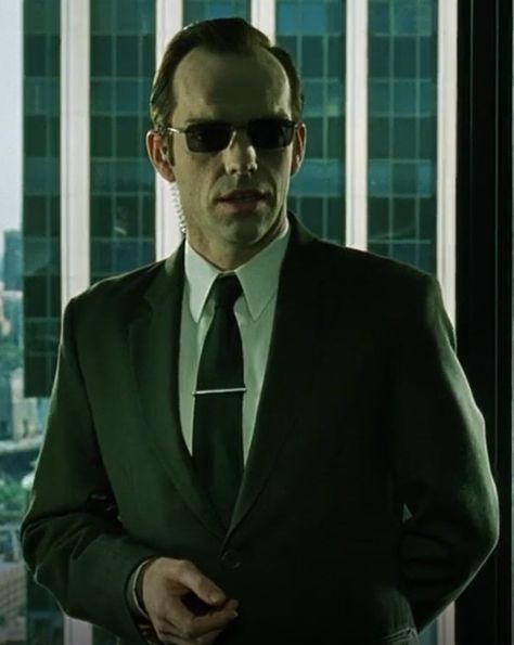 Neo Matrix Pfp, Matrix Agent Smith, Neo Anderson, Matrix Agent, The Matrix Agent Smith, The Matrix Sunglasses, The Matrix Sentinels, Matrix Movie Scene, Elegant Costumes