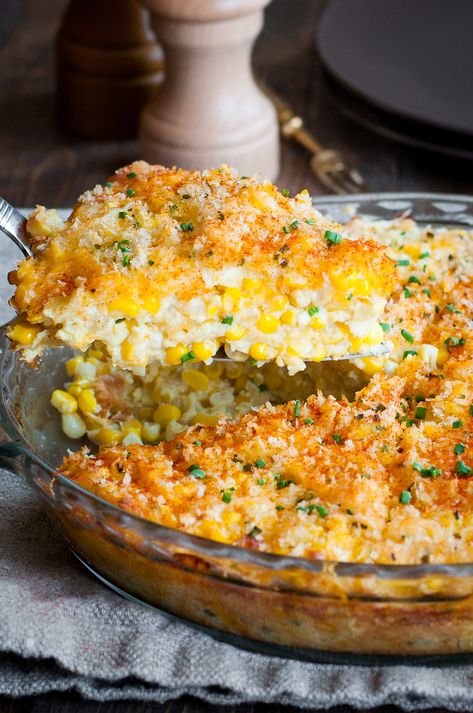 Cheddar Sweet Corn Pie - Natural Comfort Kitchen Sweet Corn Pie, Corn Pie, Comfort Food Southern, Comfort Food Recipes Dinners, Southern Food, Easy Comfort Food, Food Favorites, Corn Recipes, God Mat