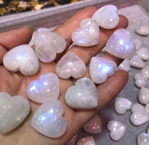 Moonstone Aesthetic, Rainbow Magic Fairies, Stone Aesthetic, Star Goddess, Rainbow Magic, Outdoor Bedroom, Heart Crystal, Witch Aesthetic, Small Heart