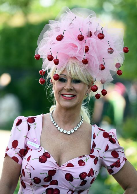 The most bonkers hats from Ascot 2015 - CosmopolitanUK Unusual Hats, Crazy Hat, Crazy Hat Day, Silly Hats, Royal Ascot Hats, Ascot Hats, Crazy Hats, Hat Day, Easter Bonnet